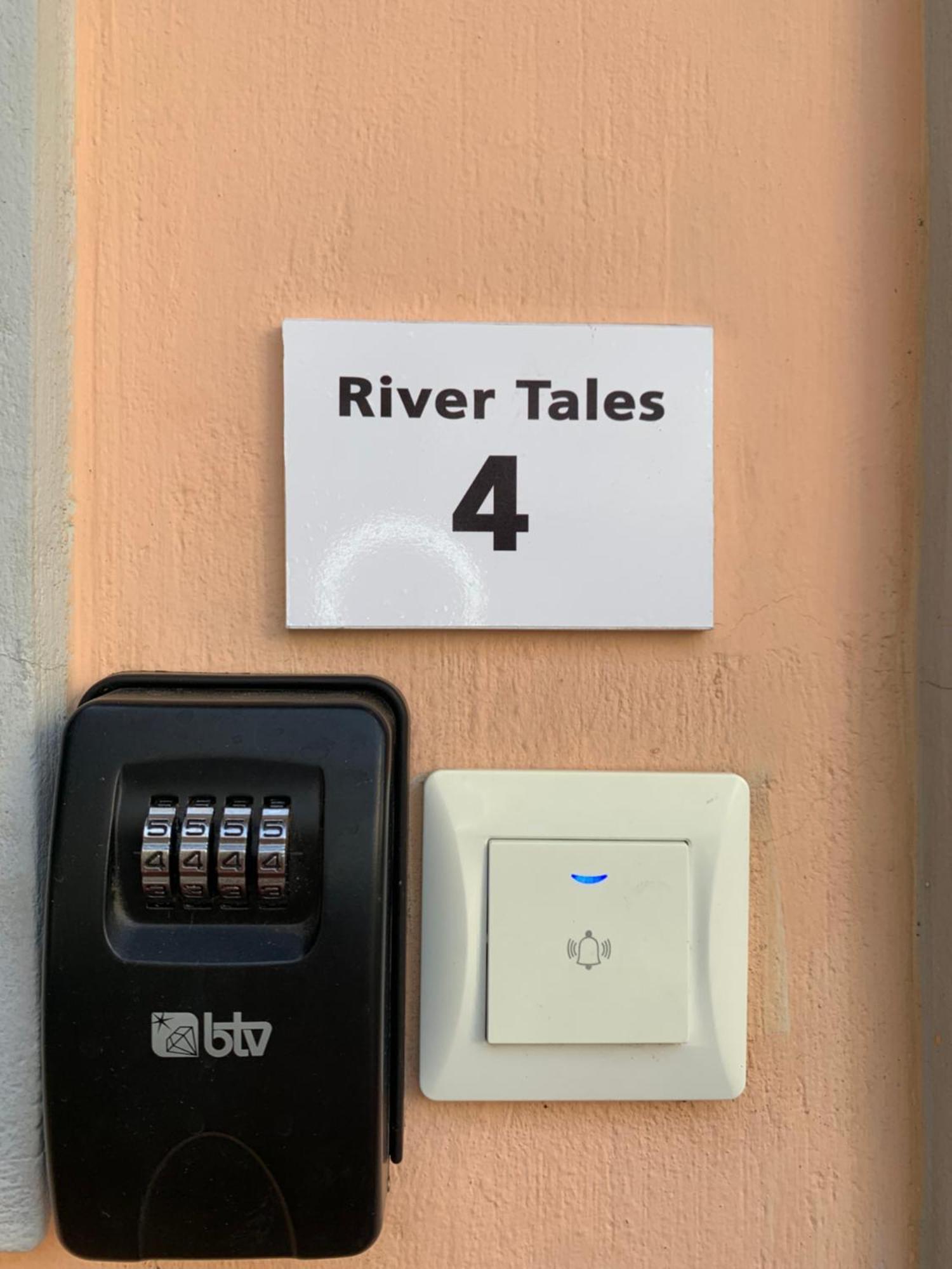 River Tales 4 Apartment *
